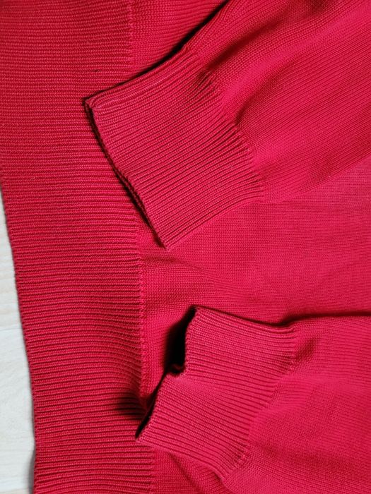 Sweterek męski w serek Gant L czerwony 100% bawełna elegancki