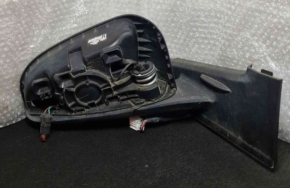Espelho Retrovisor Direito e8025614 - TOYOTA YARIS