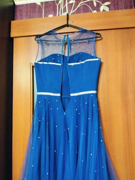 Продам выпускное платье