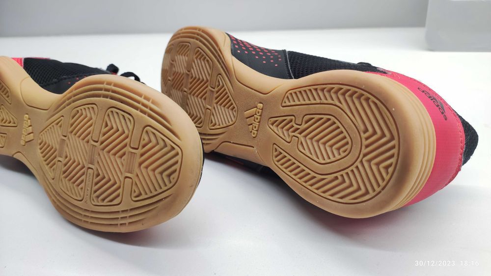Sapatilhas Futsal Adidas Predator 34