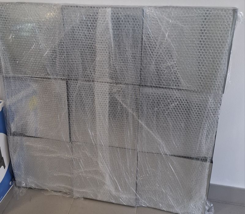 Espelho decorativo 90x90cm