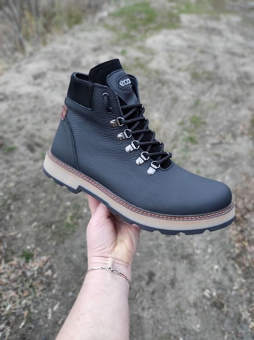 Кожаные  мужские зимние ботинки  ,на змейке!