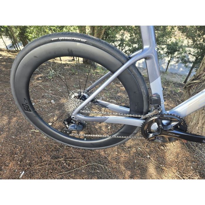 Bh rs1 105 di2 rodas de carbono