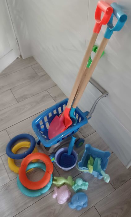 Brinquedos de praia para crianças