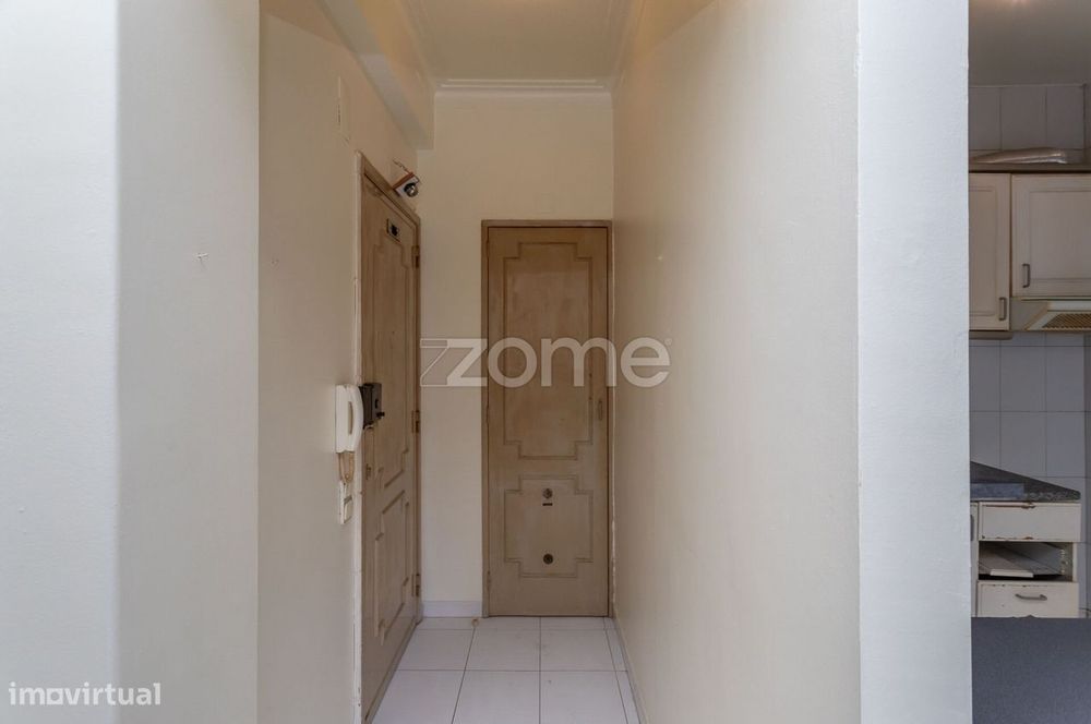 T1 com elevador, Qta das Palmeiras, Oeiras