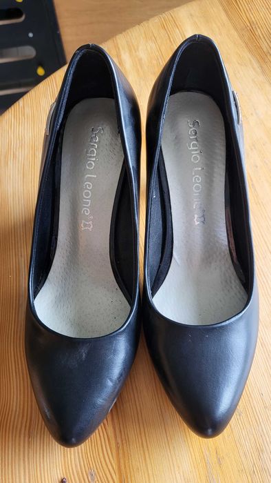 Buty na obcasie 35