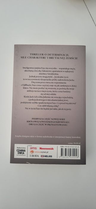 Książka Camilli Läckberg Tom 1. Złota klatka
