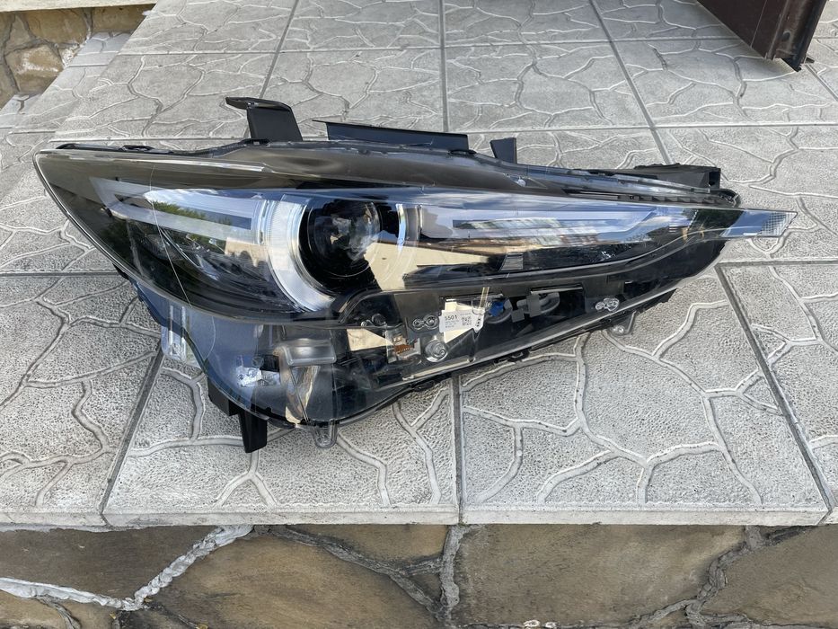 Фара права Mazda CX-5 KB8N-51-030K: 4 000 грн. - Передние фары