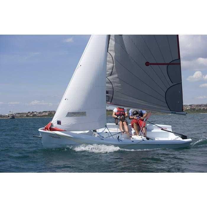 barco vela ligeira Laser Bahia Vago Pico Bug Stratos Dart 16 e Vortex