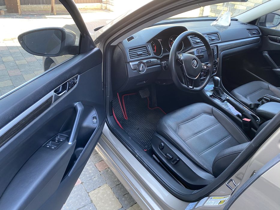 Продам Passat b-8 usa 1.8 газ бензин