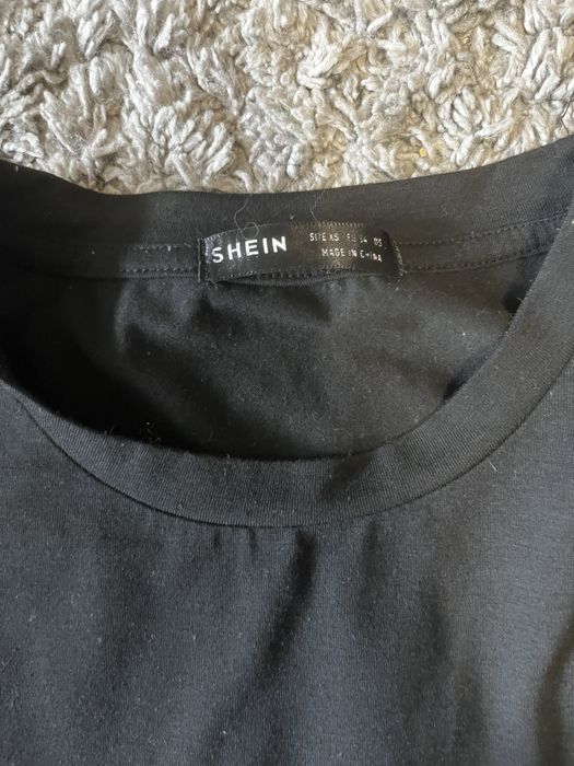 Нова футболка shein розмір xs але підійде s-m