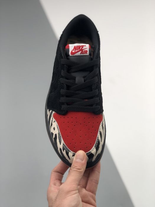 Nike Air Jordan 1 low Carnivore
