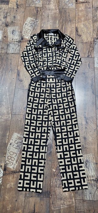 Cudowny komplet beżowo czarny elegancki ekskluzywny spodnie bluzka S