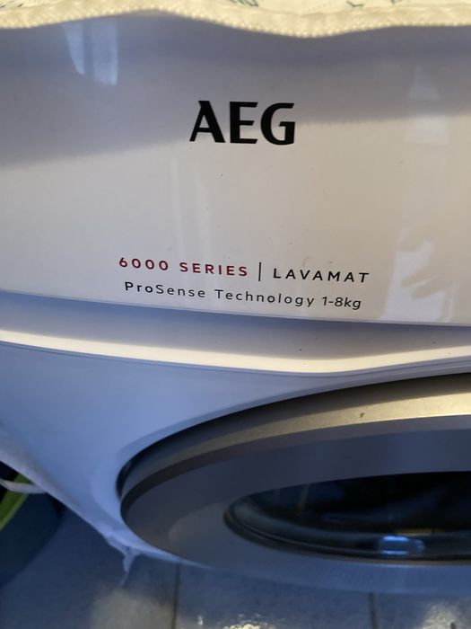 Maquina roupa AEG
