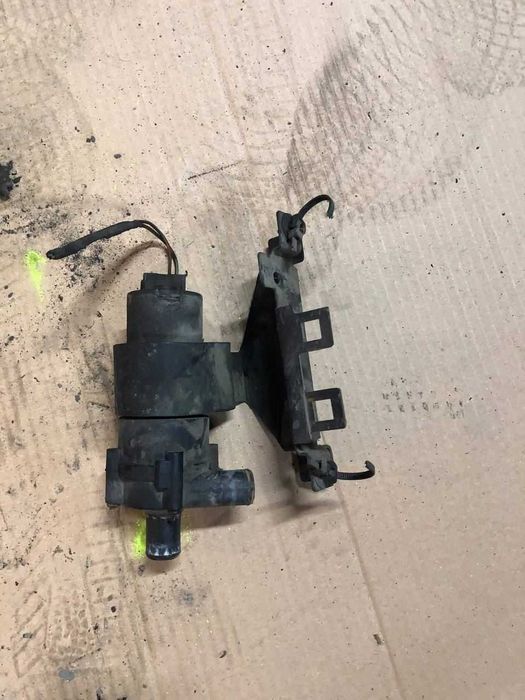 Насос тосола Mercedes Vito / Sprinter / LT 35