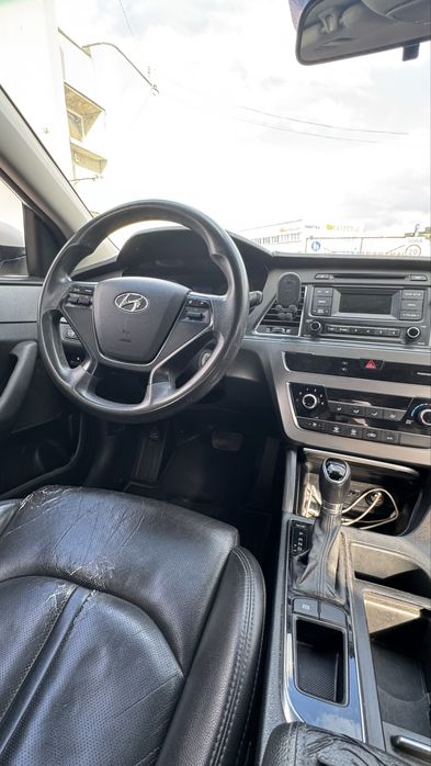 Hyundai sonata 2016