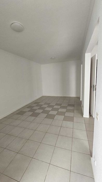 Apartamento para arrendar em Corroios