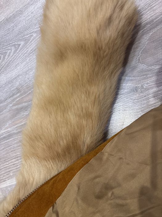 Krótkie futro z lisa