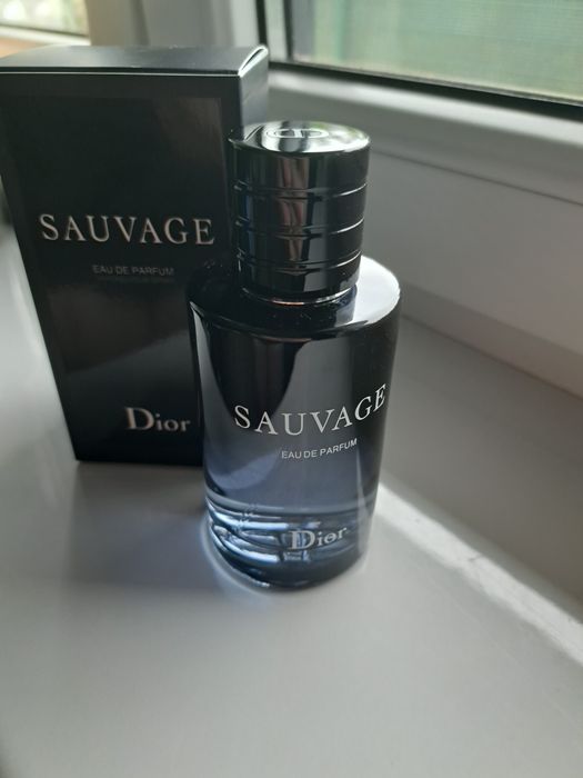 Perfum Dior sauvage