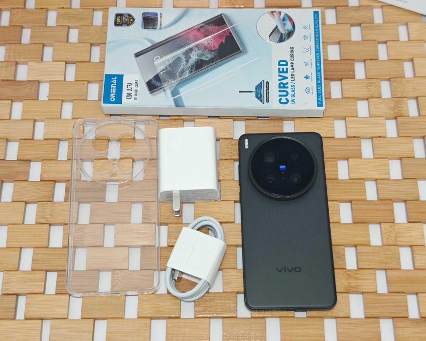 Vivo x200 ultra 16/512, добрий стан, 3 цикли
