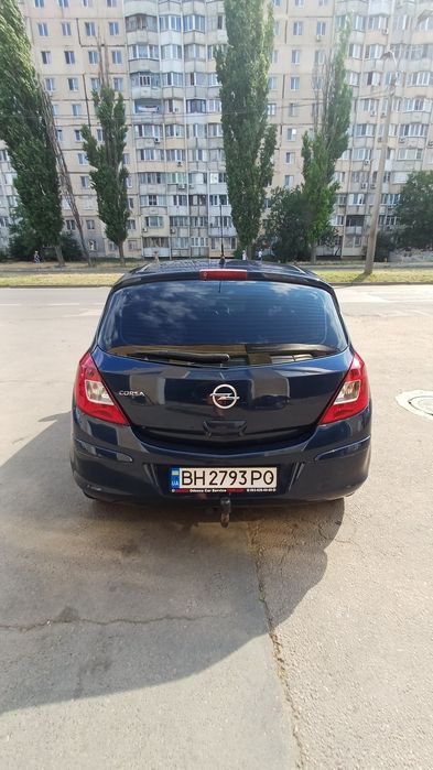 Продам Опелька в дуже гарному стані Авто возили тільки дітей до школи  Один власник  в Україні