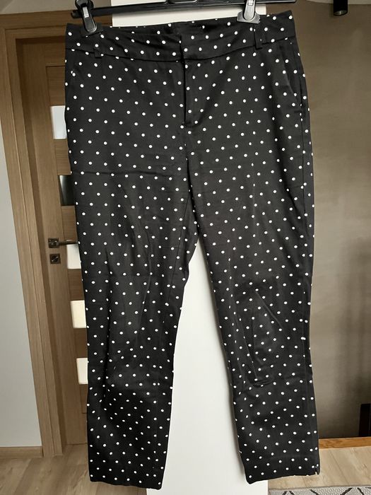 Spodnie w kropki reserved