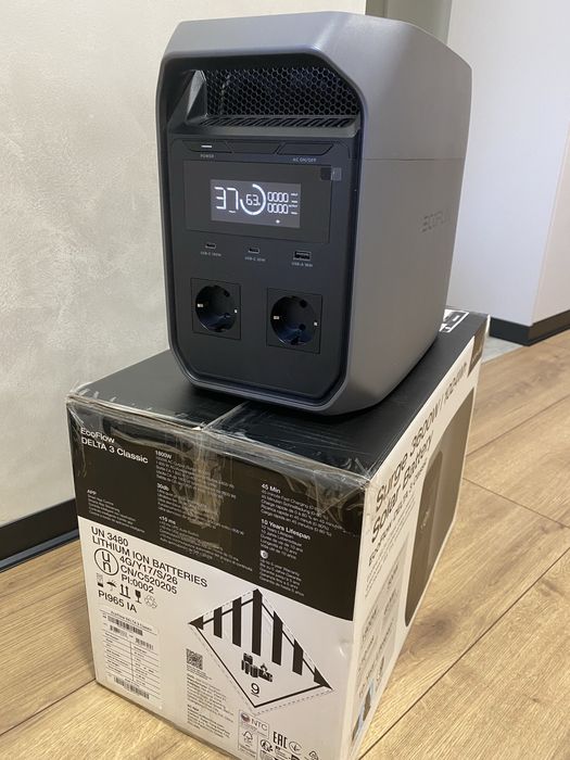 Зарядна станція ECOFLOW DELTA 3 CLASIC
