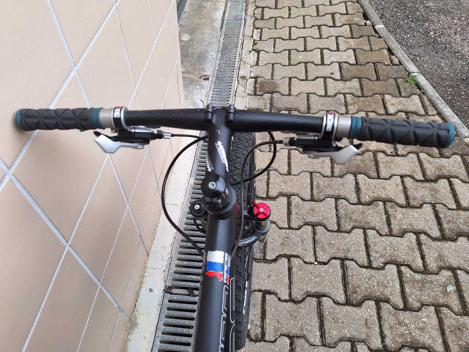 Bicicleta Cube Reaction Race