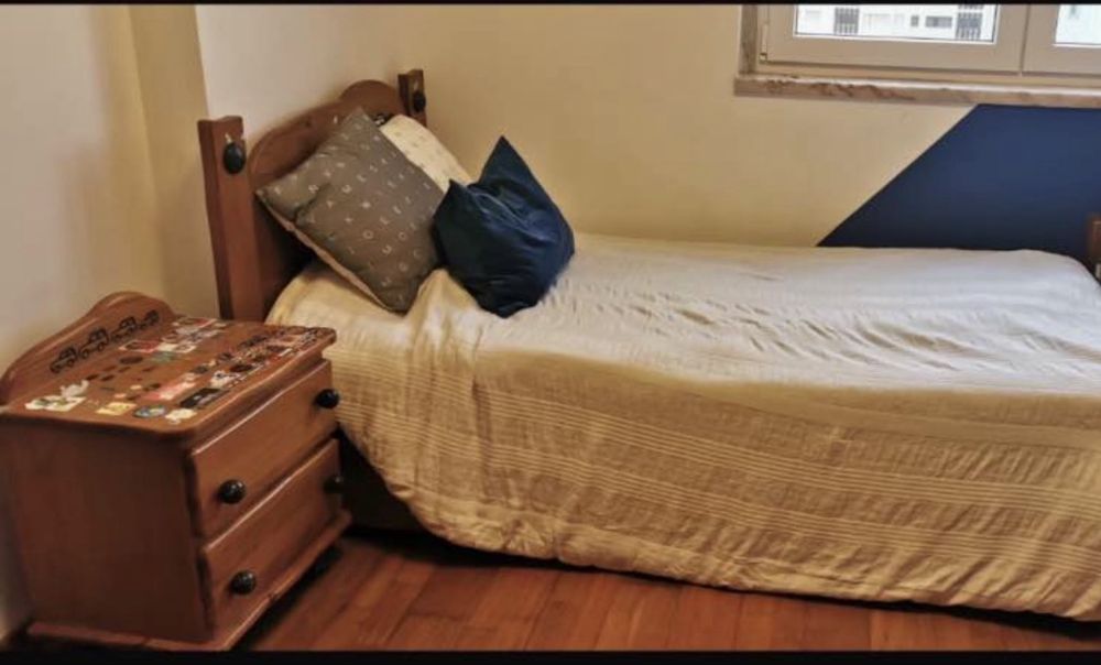 Vendo mobilia quarto criança