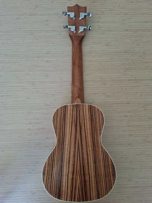 Ukulele koncertowe 23  M-tunes