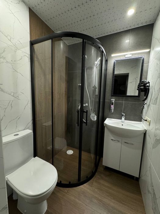 Котедж в Карпатах з басейном та сауною !!! біля с. Тухля