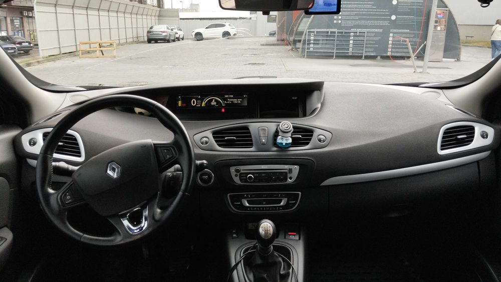 Renault Grand Scenic Business 1.5 dCi 2013