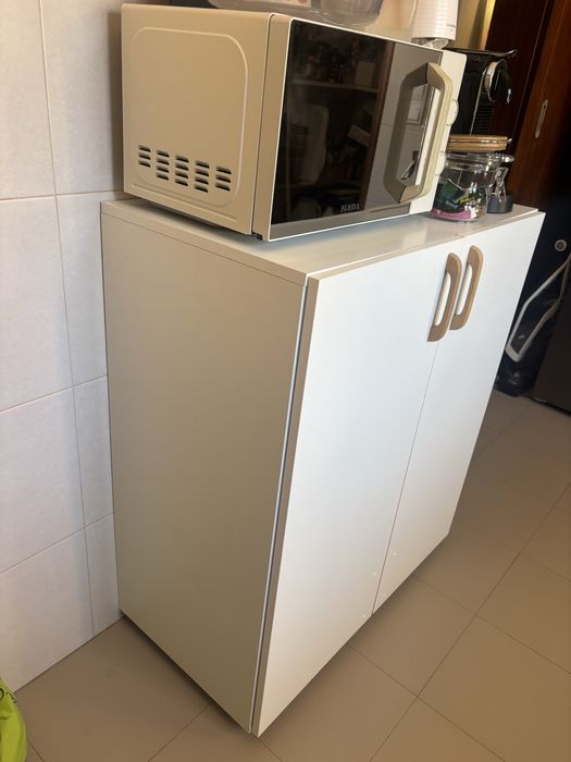 Movel de apoio branco