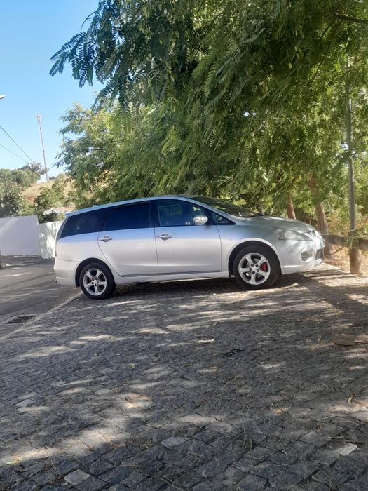 Mitsubishi grandis xl 7