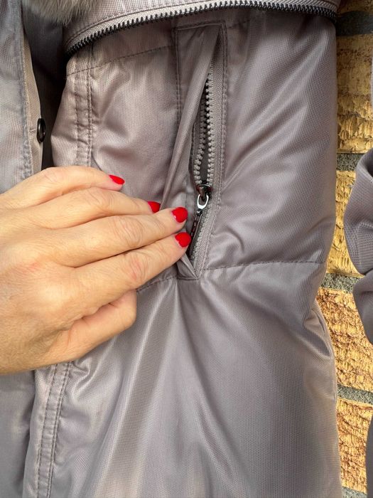 Damska długa kurtka płaszcz z kapturem  naturalny puch beżowa 42