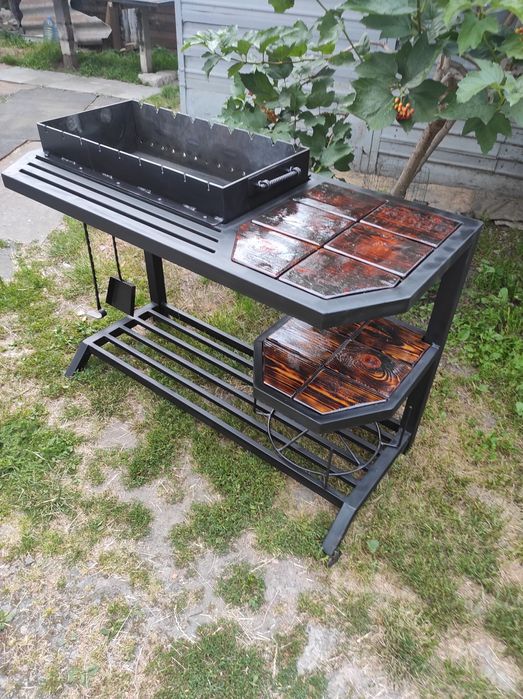 Продам мангал виготовлений власноруч в стилі лофт.