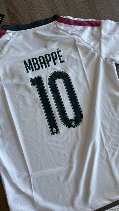 Equipamento de Criança - Real Madrid (Mbappe 10)