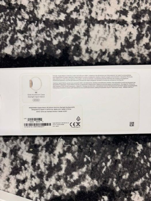 Zegarek smartwatch Apple watch se rozowy se 1