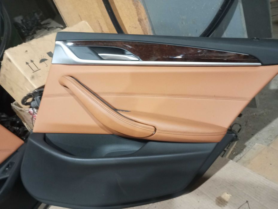 Комплект спорт салона Сидения + карты + декор BMW G30