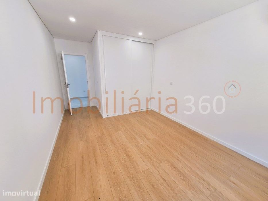 **Apartamento T3 Novo em Vilela-Paredes: Conforto e Modernidade ao ...