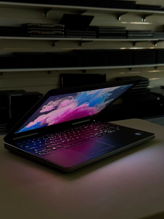 Laptop Gamingowy Dell Precision 7520 | 15,6" | i7-7gen 16GB RAM 1TB | NVIDIA M1200M 4GB | FullHD | FV23% | Rok Gwarancji | WAKACYJNA PROMOCJA