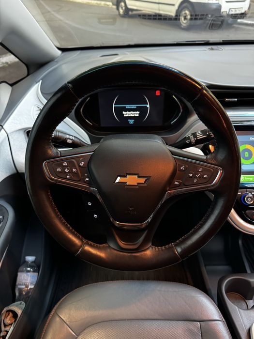 ПРОДАМ Chevrolet Bolt EV 2018 64кВт.