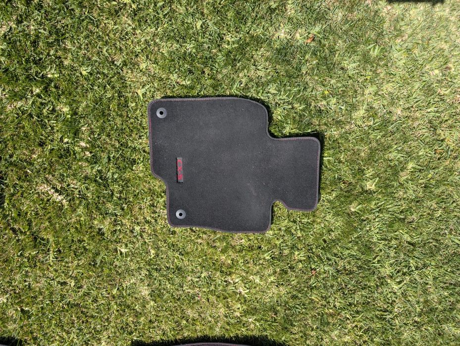 Conjunto de tapetes Mazda CX-5 Originais