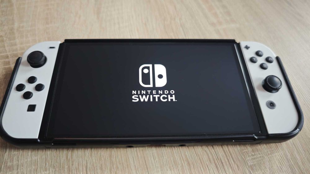 Konsola NINTENDO Switch Oled Biała