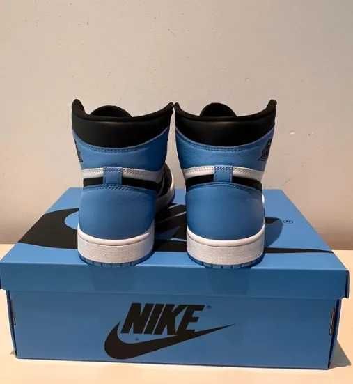 Air Jordan 1 Retro High OG “ UNC Toe” 42