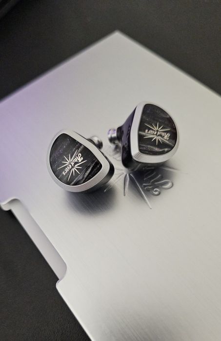 Kiwi Ears Aether - нові планарні аудіофільські навушники