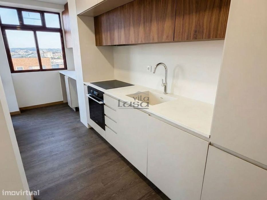 Apartamento T2+1 Renovado junto ao Arrábida Shopping | Vila Nova de...