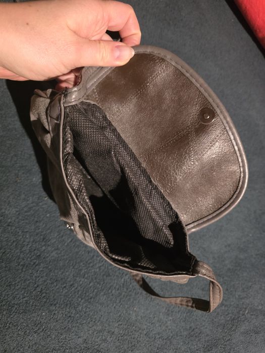 Torebka kopertówka zamszowa