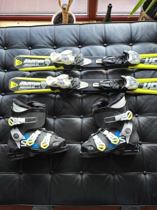 Narty z butami dla dziecka