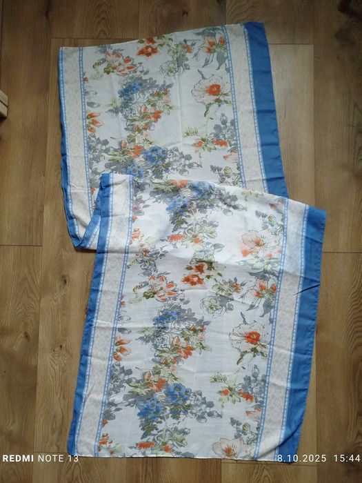 Cienki szalik 70x180cm